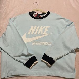 Nike Women's White and Blue Sweatshirt